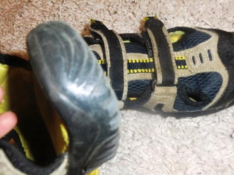 Sandále s gumenou vel 31/32, 31