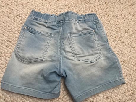 Kraťasy lindex, lindex,110