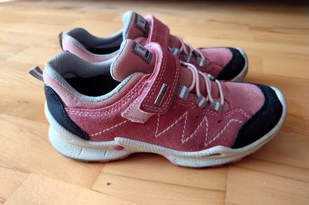 Turisticke topanky, 34