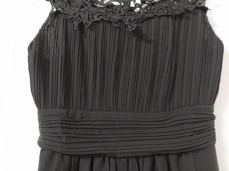 Čierne šaty /nenosené/, m