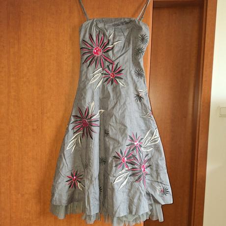 Elegantné šaty, 34