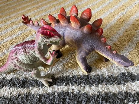 Dinovia 22cm a 32cm, 