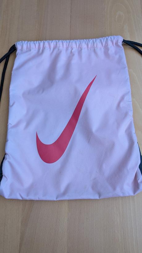Vrecko nike,