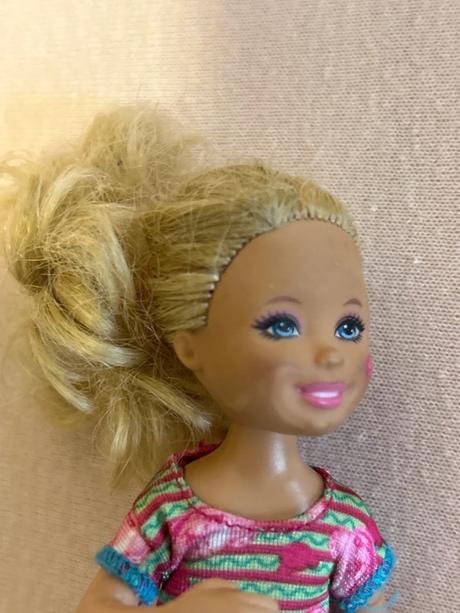 Barbie - malá sestra chelsea - mattel č.32, 