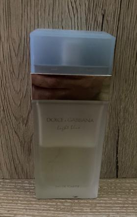 Parfém dolce&gabbana light blue,