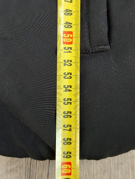 Páperová bunda vila, 38