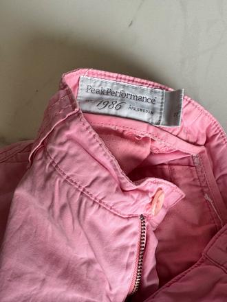 Peakperformance sortky dámske s, s