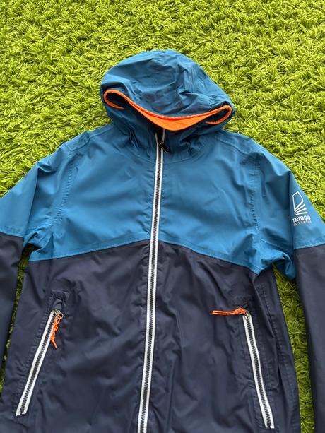 Bunda tribord, tribord,152