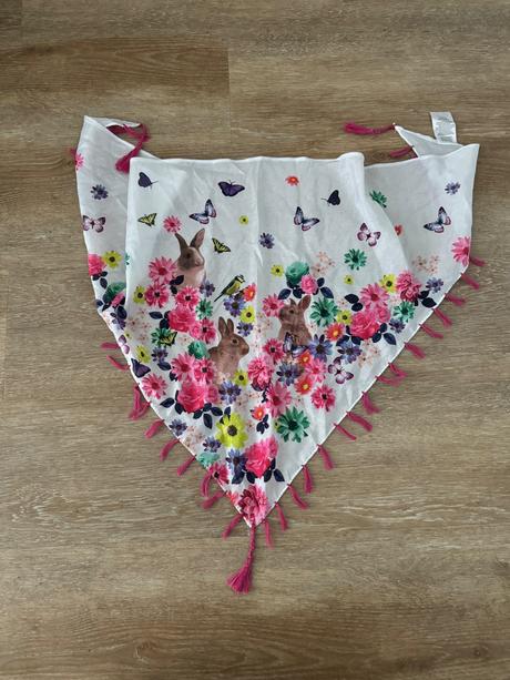 Farebná zajačiková šatka, 104