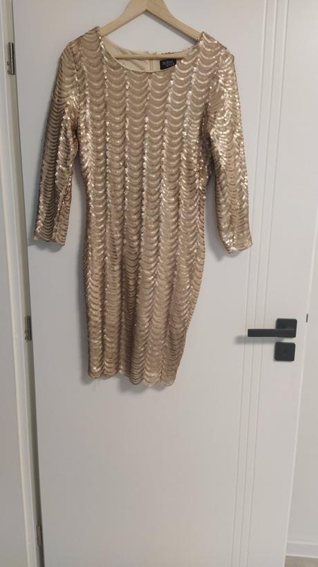 Šaty s flitrami., m