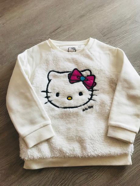 Teplučký pulovrík, sanrio,110