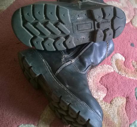 Kožené čižmy, vn.dlzka 20cm, 28