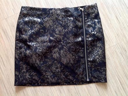 Sviatočná sukňa sisters, 40