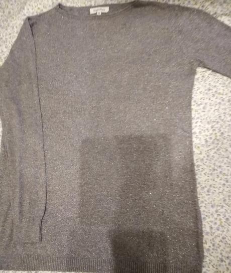 Strieborný pulóver., m