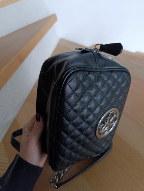 Čierna kabelka guess, guess