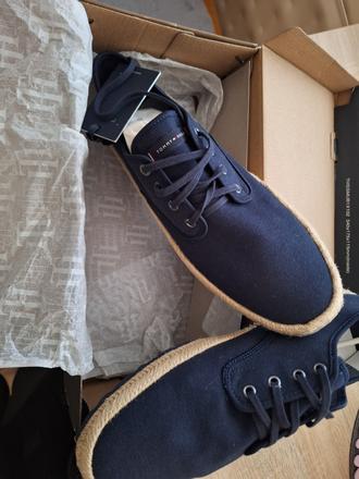 Panske tommy hilfiger, tommy hilfiger,44