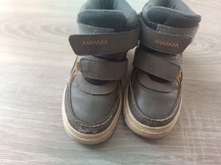 Topanky na zimu, 26