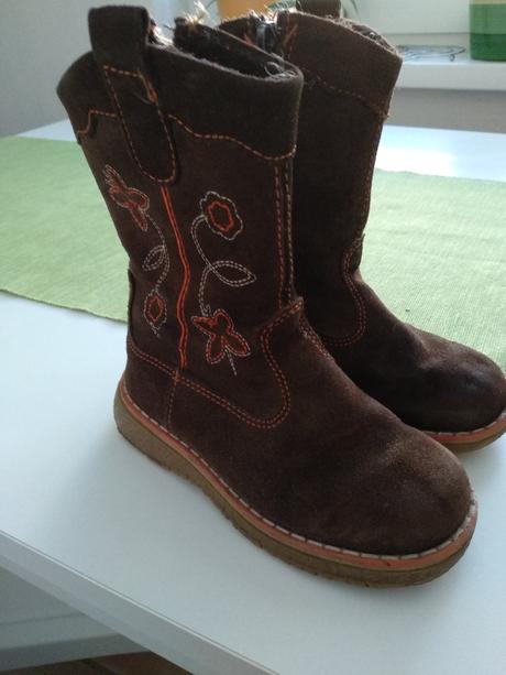 Oteplene čižmičky, 26