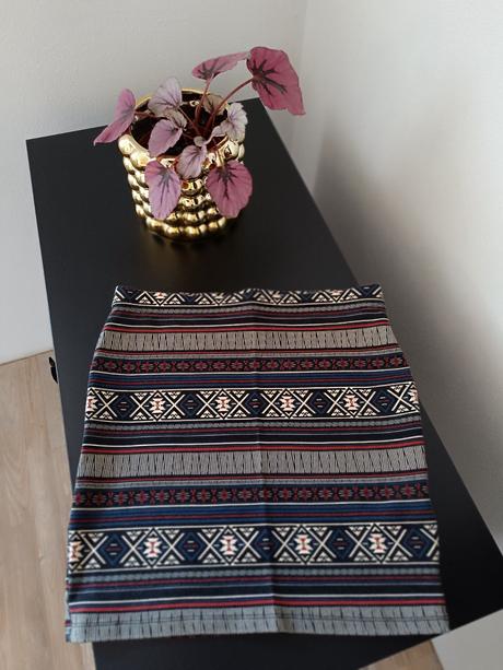 Mini sukňa, fishbone,s