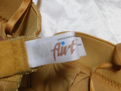 Kvalitná zlata podprsenka, 85b