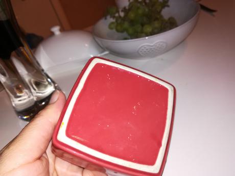 Keramický popolnik,