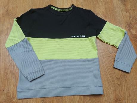 Mikinka, reserved,158