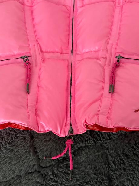 Teplá vesta jet set, s