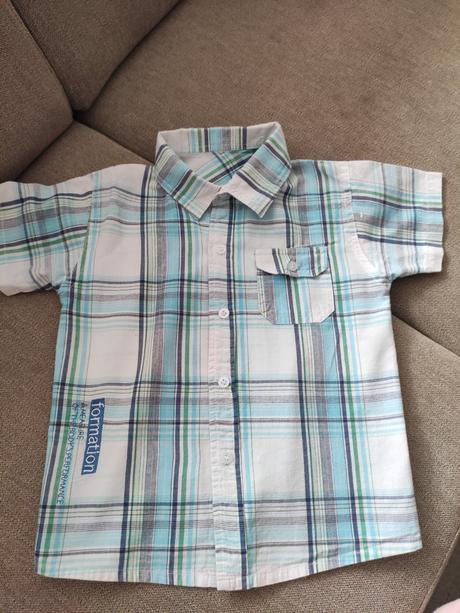 Modrá karovaná košeľa, 110