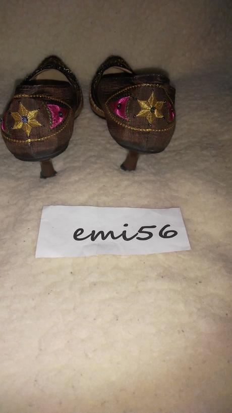 3140. príležitostné topánky, 39