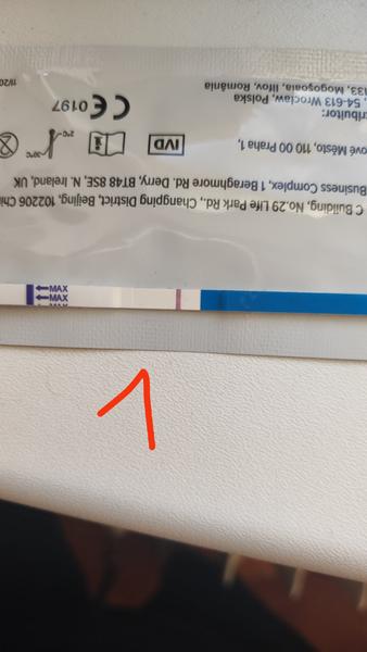 Čiarka, duch alebo kanálik?