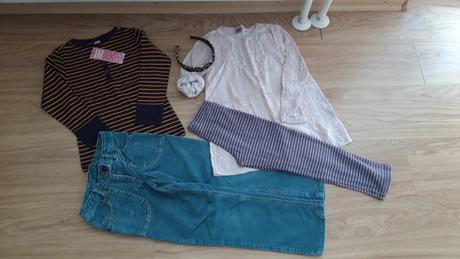 Balík oblečenia vhodný do školy veľ. 122, 122–134