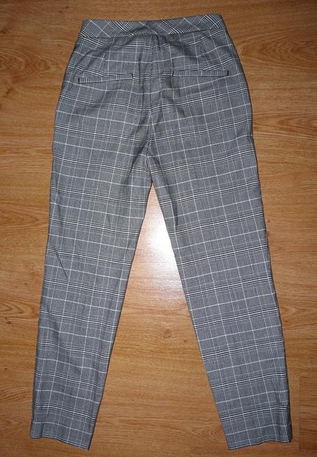 Čiernobiele elegantné, h&m,32