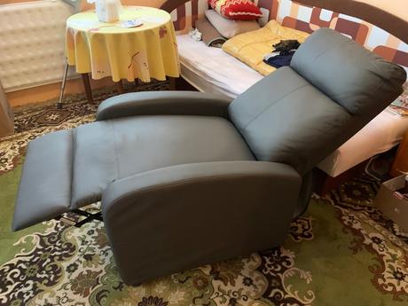 Relaxačné polohovacie kreslo, 
