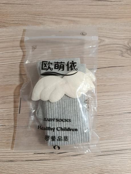 Dievčenské podkolienky s krídlami - 2 veľkosti, 