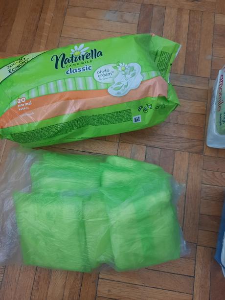 Dámske hygienické vložky, 