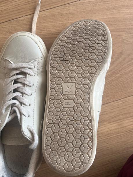 Kožené tenisky v zaruke veja campo winter 37, 37