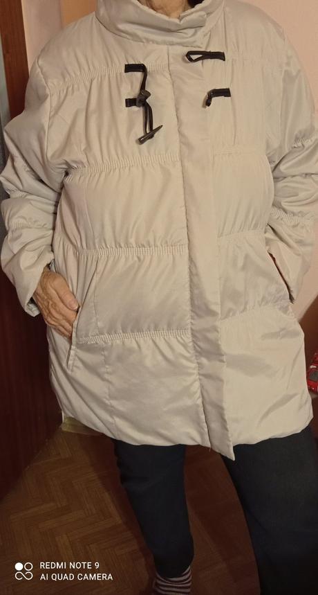 Dámska bunda, 52