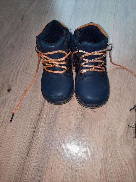 Kotníkové topánočky, 22