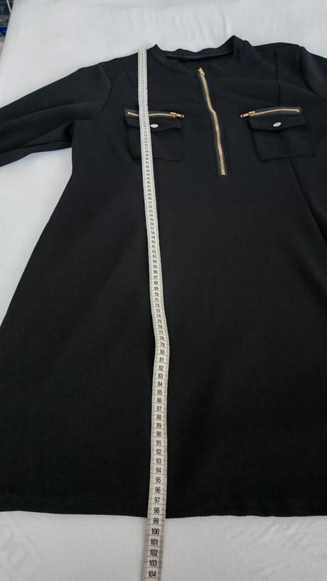 Šaty s dlhým rukávom, 46