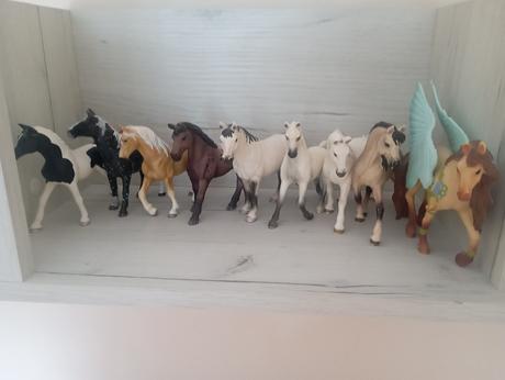 Koniky schleich, 