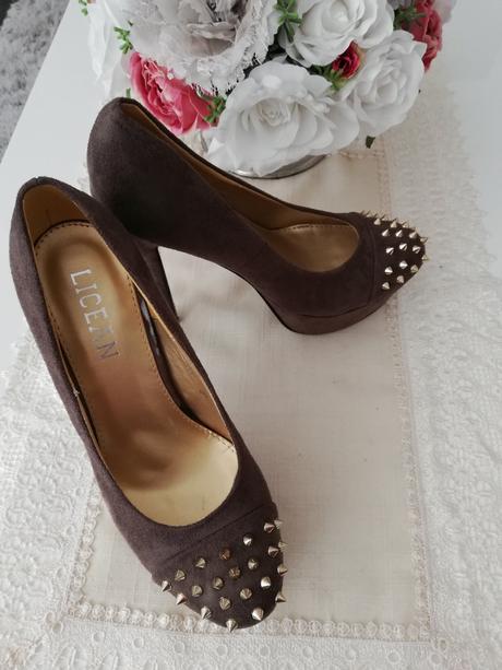 Semišové lodičky. 39, 39