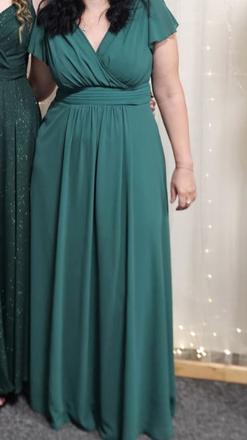 Spoločenské šaty, 44