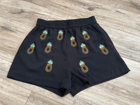 Ananasove sortky, h&m,38