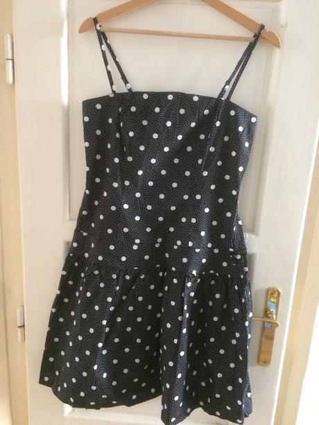 Bodkovane satky, c&a,m