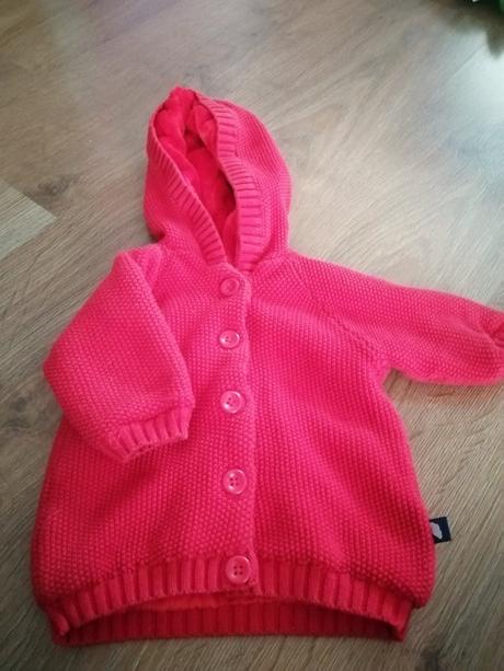 Červený teply svetrík 80, 74