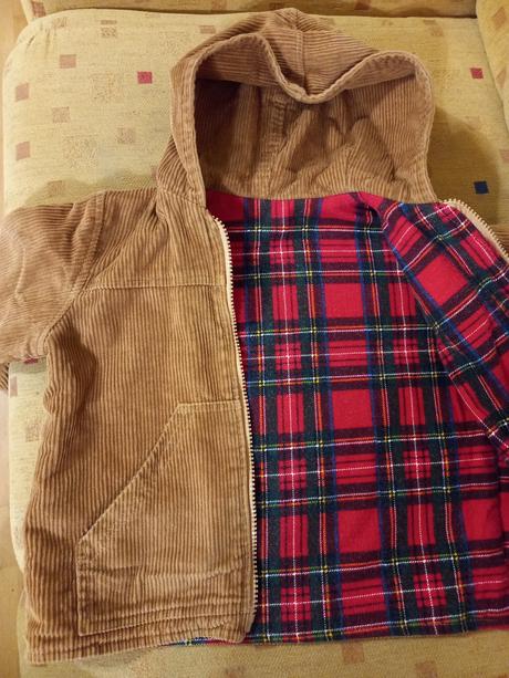 Menžestrova bundička, 92