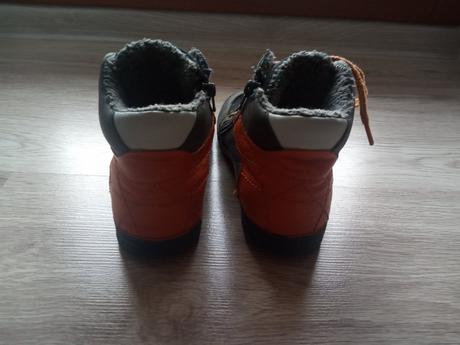 Kvalitne kozene topanky, 33