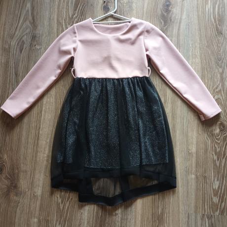 Spoločenské šatičky, 122