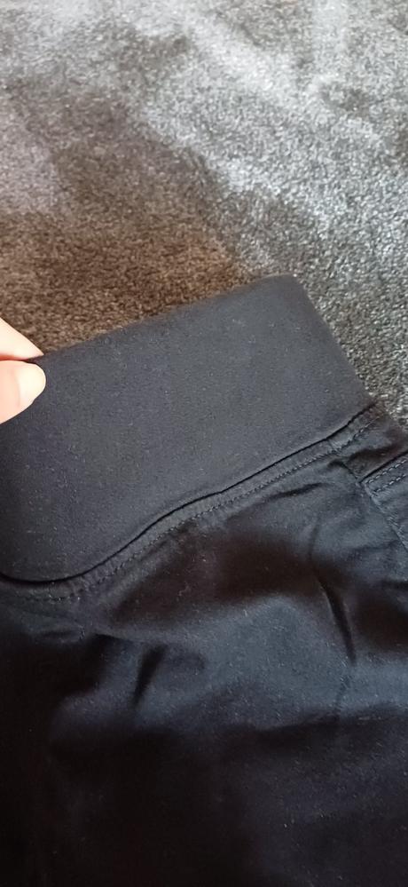 Cierne elasticke nohavice v.40 vysoky pas, 40