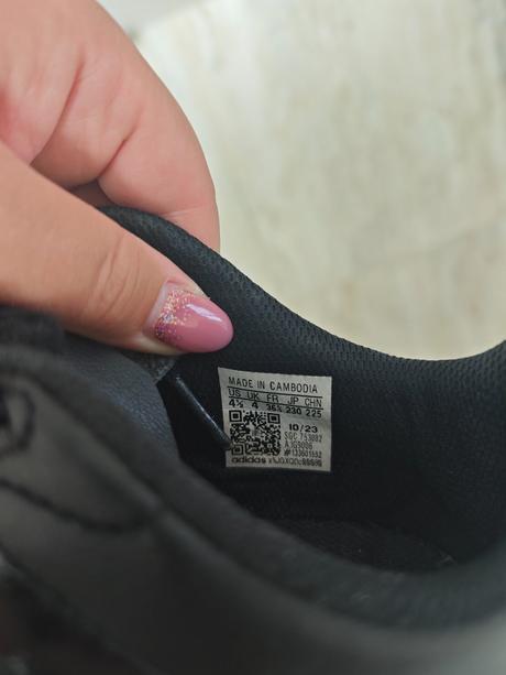 Kopačky -turfy a chrániče, adidas,36